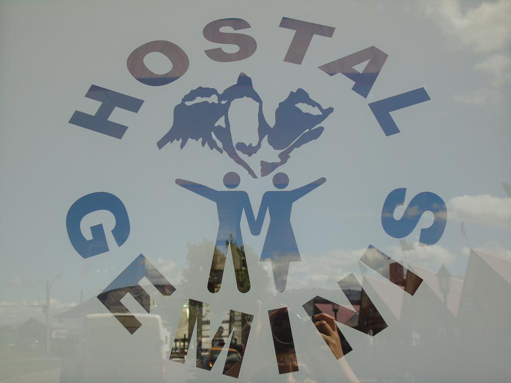 Hostal Geminis Puerto Natales Buitenkant foto