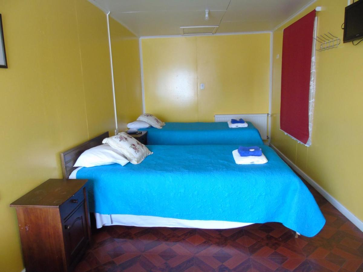 Hostal Geminis Puerto Natales Buitenkant foto